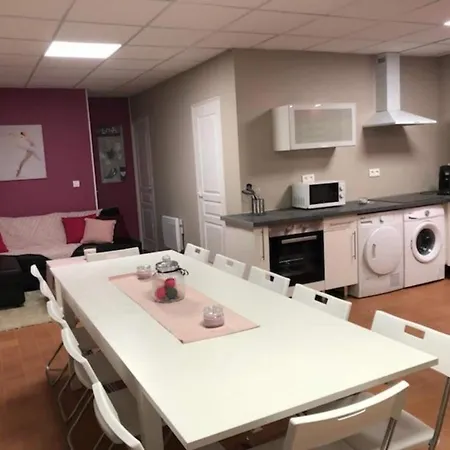 Spacious In Signy-lʼAbbaye